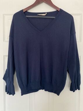 Seventy Navy V-Neck Ruffle Sleeve  Sweater Size Large
